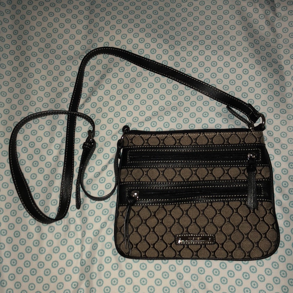 Nine West cross body purse